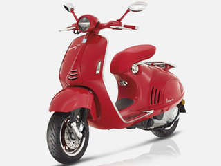 Vespa 946