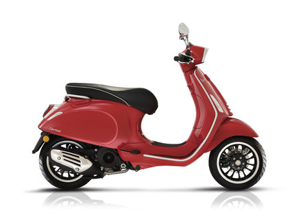 Vespa Sprint 125 Rosso Rood