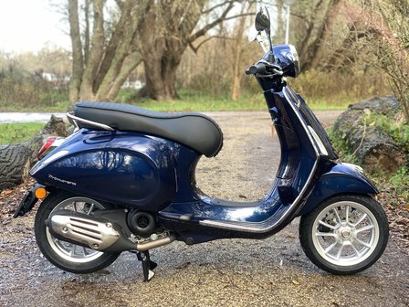 Vespa Primavera Blue Energia scooter E5 I-GET Nieuwe Editie