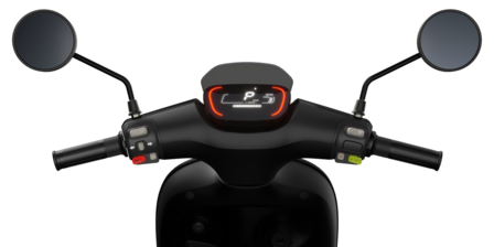 Segway E110SE elektrische scooter matzwart - Scooterspot 1000m2  scooterwinkel in Amsterdam