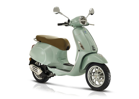 Vespa Primavera Verde Relax scooter E5 I-GET Nieuwe Editie
