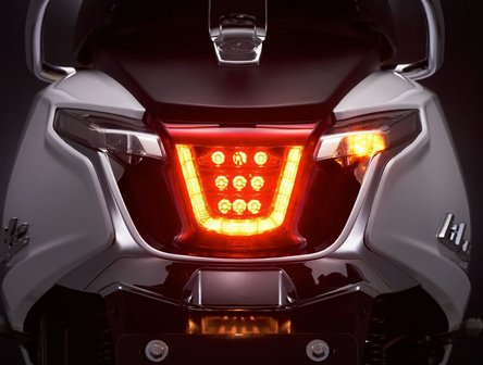 Led achterlichten Kymco New Like matgrijs scooter E5