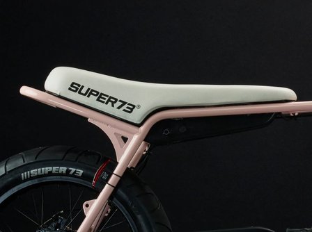 Super 73 ZG E-bike Roze zadel en accu