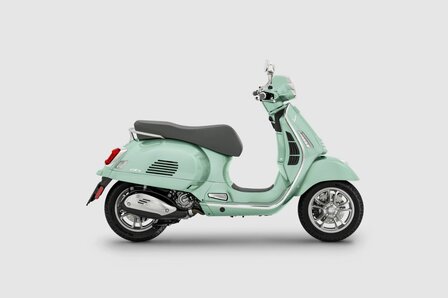 Vespa GTS 125 Verde Amabile 2023