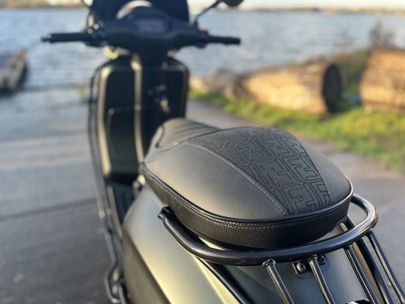 Vespa Elettrica Custom 2019 Verde mat 45km/u