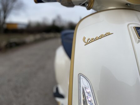 Vespa primavera Custom &#039;946 Dior look&#039; 2021 45km/u