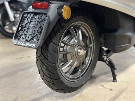 Vespa Elettrica Blackline 45km/u (EX DEMO)