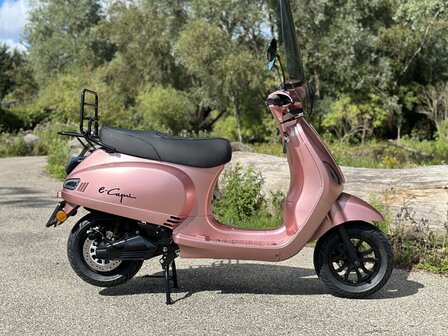 Custom Santini e-Capri Elektrische Scooter Champagne Rose DIRECT RIJDEN!