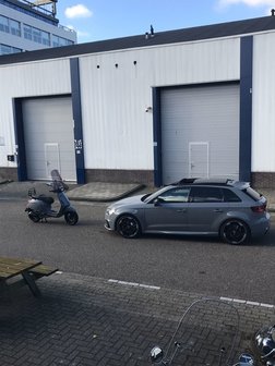 Custom Vespa Sprint Audi Nardo Grey18