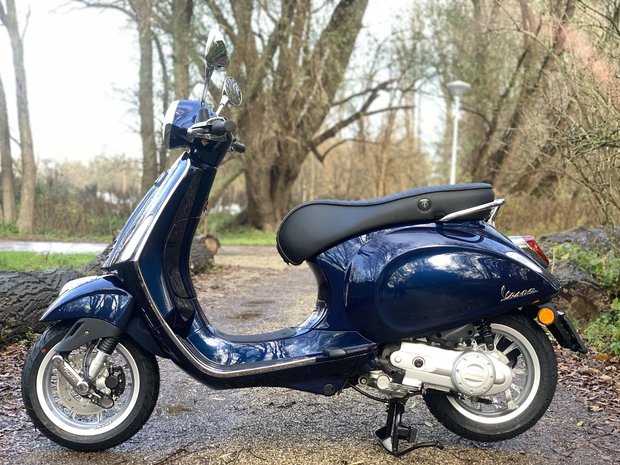 Vespa Primavera Blue Energia scooter E5 I-GET Nieuwe Editie