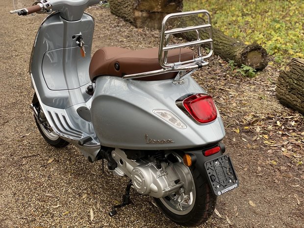 Vespa Primavera Grigio G01 Bos8