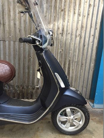 Vespa Primavera Opaco Blue Midnight