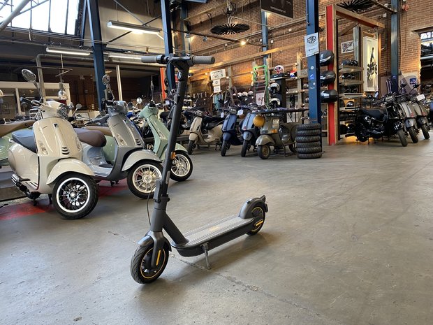 Segway-Ninebot MAX G30E II Elektrische step