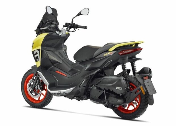 Aprilia SR GT 125 Sport Geel linksachter