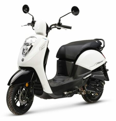 Sym Mio 50i White Black scooter