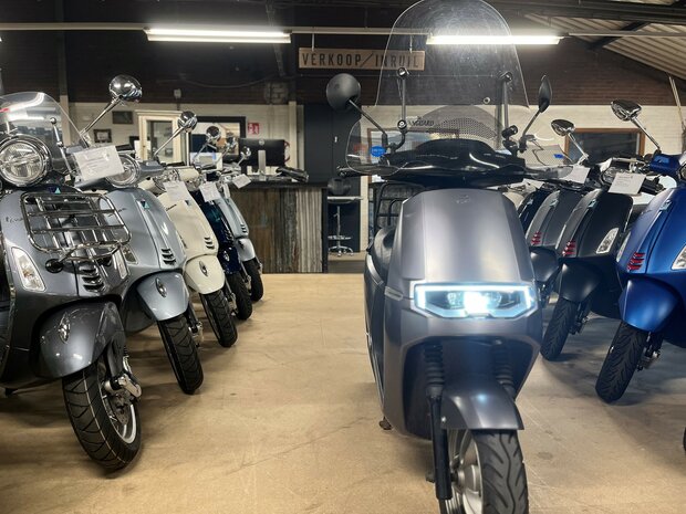 AGM Ecooter E2 S30 Matgrijs 45km/u 2019