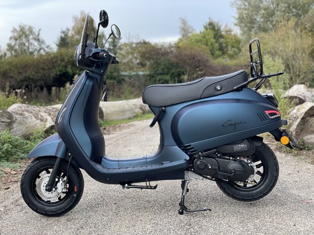 Santini Capri Digital EFI Scooter Matblauw E5