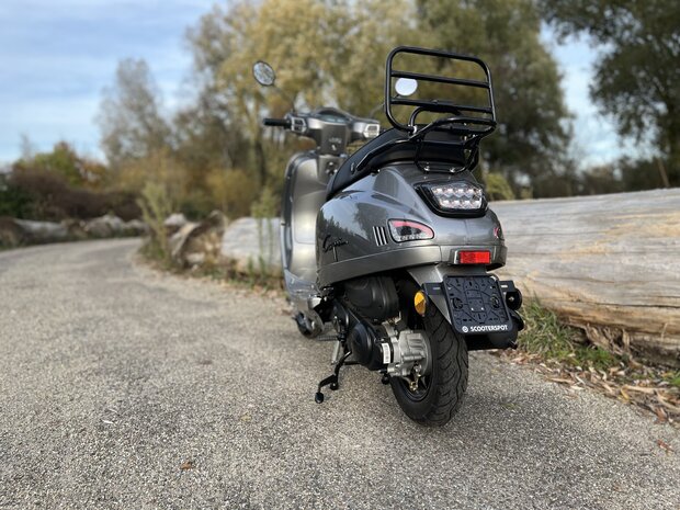 Santini Capri Digital Meteor Grey Scooter linksachter
