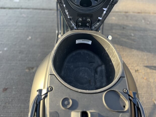 Vespa Elettrica Custom 2019 Verde mat 45km/u