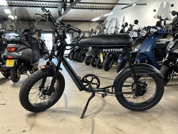Phatfour FLB+ Zwart 2022 (EX DEMO)