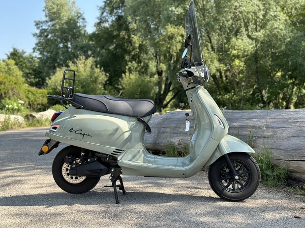 Custom Santini e-Capri Elektrische Scooter Oliva Lucido 