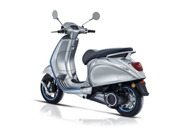 Vespa Elektrisch side 2