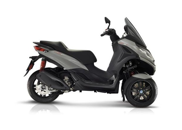 Piaggio MP3 300 HPE sport Grigio zij3