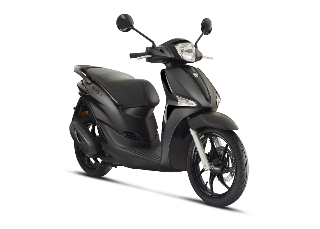 De nieuwste Piaggio Liberty S Matzwart I-GET E5 | SPOTPRIJS - Scooterspot  1000m2 scooterwinkel in Amsterdam