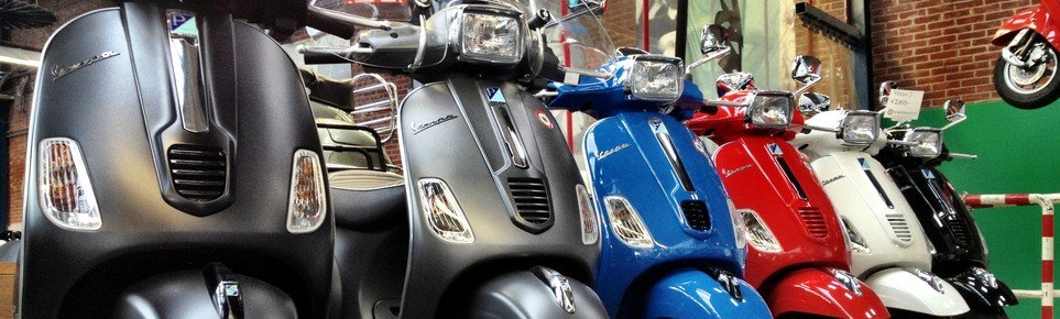 Vespa-S-scooter