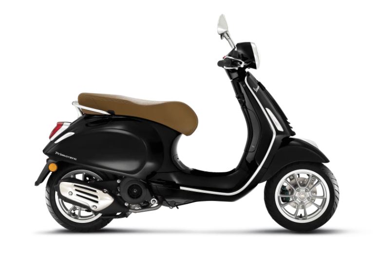 Vespa Primavera 125 zwart