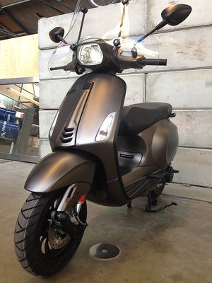 Vespa Sprint Opaco Cioccolato