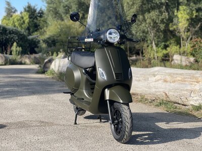 Santini e-Capri 4.0 Militaire Verde Elektrische Scooter