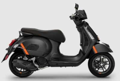 Vespa GTS 300 SuperSport Nero Convinto 2023