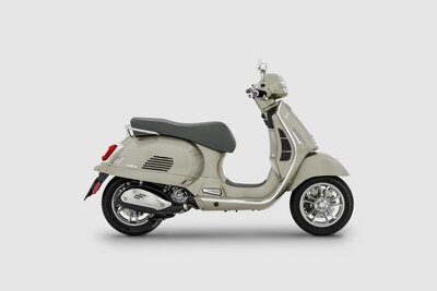 Vespa GTS 125 Beige Avvolgente 2023