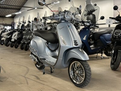Vespa Primavera Grigio Matt 45km/u 2021